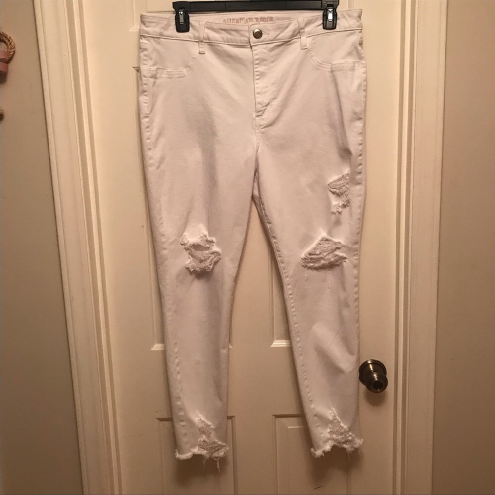 American Eagle White High Rise Jegging